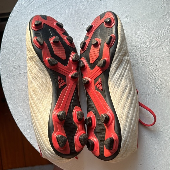 Adidas Predator Cletes - Picture 4 of 4
